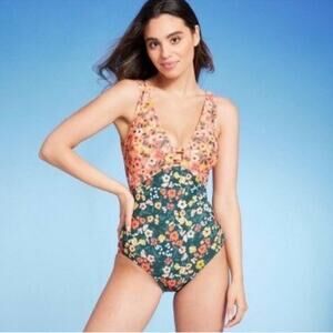 Palisades Beach Club NWT Floral Print One Piece Swimsuit sz S